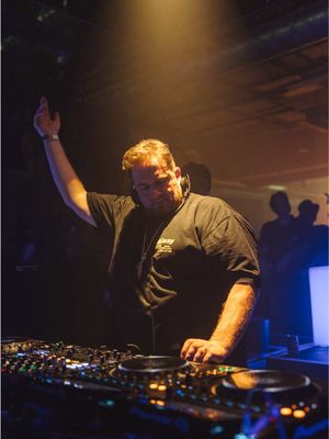 A hall of fame tune perhaps? #drumandbass #dnb #drumsheds #electronicmusic #rave 