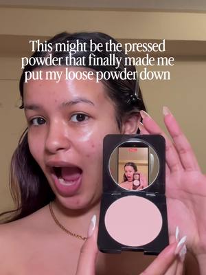 @Huda Beauty what magic did you put in this??!  This pressed powder version of the internet favourite loose powder was not on my 2026 bingo card! This is perfect for dry skin girlies ✨💗