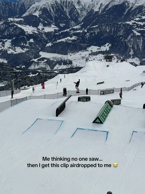 Suspect activity #snowboard #girls #foryou #bruisedrib 