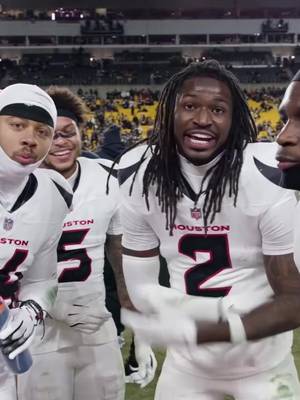 I mean…they really like that 🤷 #nfl #houstontexans #fyp #win 