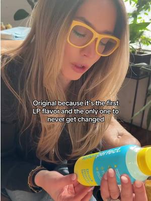 we'll always reach for Original #firstflavor #lemonwater #original #wellnes 