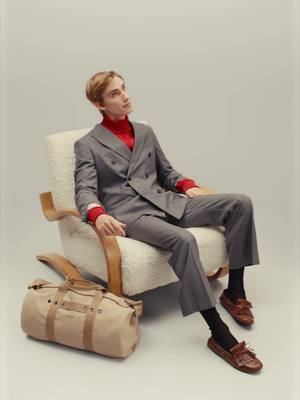 Observing, playing, performing. Levon Hawke in Prada Spring/Summer 2026 campaign: a reflection of ourselves as onlookers. Which version of you do you see? #PradaSS26 #Prada