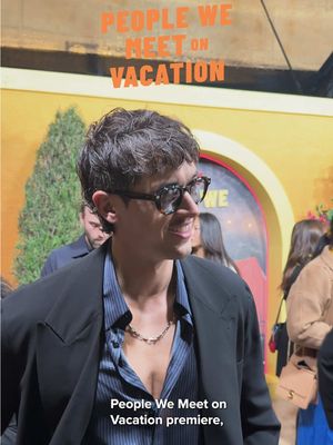 #tomblyth if only you knew someone who could help you plan that trip with #lukasgage 👉🥺👈 Watch People We Meet on Vacation, now streaming only on @Netflix #peoplewemeetonvacation #pwmov #BookTok #poppyalex