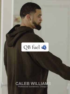 4th Quarter comeback fuel. Time to refuel and recover for next weekend 🫐🏈 @Caleb Williams #blueberries #trending #calebwilliams #chicagobears #beardown🐻⬇️ 