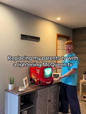 KACHOW🏎️⚡️