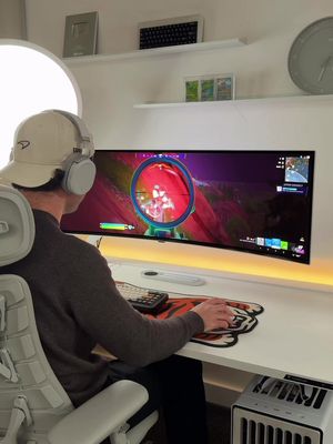 Set up my new monitor arm with me ✨ I’ve been looking for a gas sprung arm in white for my @Samsung UK ultrawide and happened upon this heavy duty solution from BenQ.  The built-in cable channels help to keep the desk looking clutter free and the look of a floating monitor looks super premium. Adjustment options & ergonomic flexibility aside, I think it’s one of the most cost-effective ways to elevate your desk setup and achieve that clean and minimal aesthetic. 