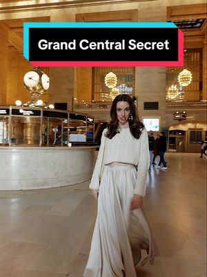 Did you know about this secret inside of Grand Central? #grandcentral #tenniscourts #nycsecrets #nychistory #nyc 