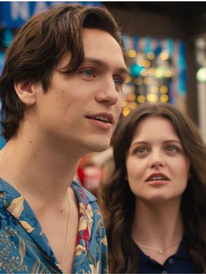 Oh, the tension? Very real. Tubi’s ‘How to Lose a Popularity Contest’ starring #SaraWaisglass and #ChaseHudson) is officially ours January 16! Who’s ready? 👀 #Tubi 