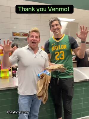 Surprise! We teamed up with @Venmo to treat fans to free concessions at our basketball doubleheader - because game day should be easy. 🍿🥤  Learn more: link in bio.  #SicEm #Venmo #Baylor #Sponsored 
