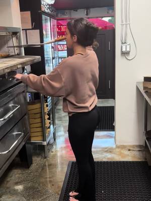 Pizza girl With a classic cheese cut. Only at Ian and Kye’s pizza thin is in baby! #pizza #explore #girl #art #girlswholift 