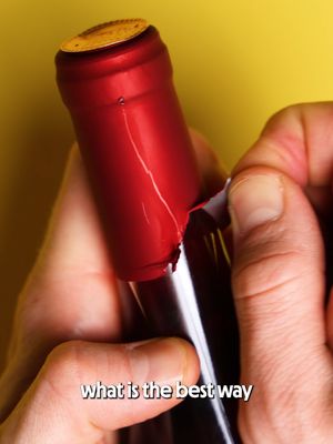 9 easy steps to take the foil off a bottle of wine.