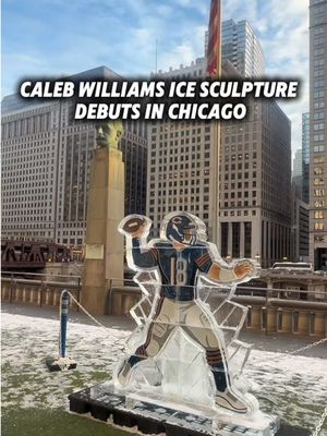 Chicago turned up the chill 🤘❄️ The Bears just unveiled the Caleb Williams ICEMAN sculpture at the Merchandise Mart — playoff energy is REAL in this city! 🐻🏈  #BearDown #PlayoffSeason #IcemanChicago #calebwilliams #chicagobears 