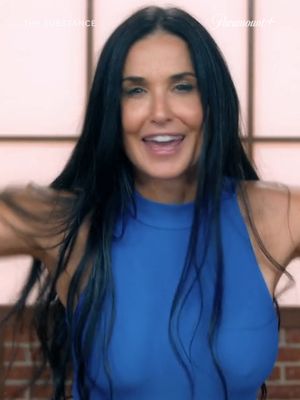 Das letzte, was ich im Sportkurs sehe, bevor ich ohnmächtig werde. "The Substance" mit Demi Moore auf Paramount+ #TheSubstance #DemiMoore #DennisQuaid #fyp #fy #WhatToWatch #filmtok #ParamountPlusDE #ParamountPlus