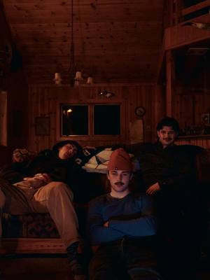 Did someone say cabin weekend? So there. #cozyweekend #cozycabin #cabinweekend 🎥 @devon dodd 