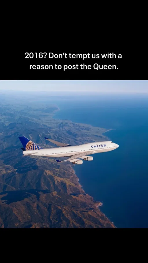The year is 2016. The Queen is still flying the friendly skies and every plane pic is on fleek. #2016 #2016aesthetic #B747 #Aviation #UnitedAirlines 