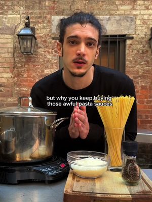 Cacio e Pepe 🧀🍝 Full RECIPE CARD at link in bio  Ingredients: Pasta 320g  Pecorino romano DOP 200g Salt, black pepper to taste ☠️Not all pasta sauces are full of harmful additives, jest get the habit of READING LABELS. Or better yet, cook everything from scratch like I do: you’ll know exactly what you’re eating and end up with meals that are healthier and way more flavorful.