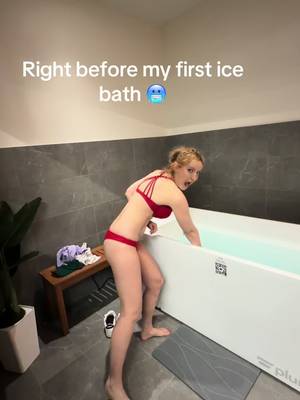 Was such a fun day at @206fitnessburien with @Kyocha and all the friends I met today. Community is so beautiful and supportive. Hope everyone had a wonderful weekend #fyp #fypシ #fypシ゚viral #foryou #icebath 