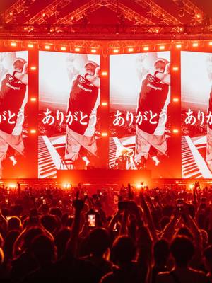 3️⃣Two days ago would have been Ryūichi Sakamoto’s birthday. We couldn’t think of a better way to close our first Meduza³ show in Japan than dedicating it to him.🇯🇵 #japan #visitjapan #viral #fyp 