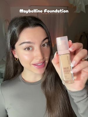 angefangen mit maybelline foundations zu schminken & bis heute treu geblieben.🤍 aber diese neuen skincare foundations machen es noch besser😍 @Maybelline NY Lifter Plump & Glow Foundation + Concealer.✨Vertraut, & schreibt mir wie ihr es findet! #MaybellineCH #Foundation #Concealer #Makeup #ad