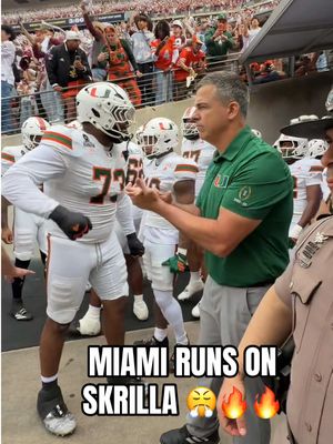 SKRILLA ON REPEAT. MIAMI IS REPPING 🤩🙌 #football #CollegeFootball #kodakblack #miamihurricanes #hype