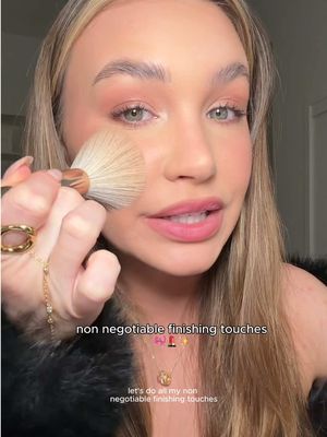 finishing touches before date night 💌 with @IPSY @amika @Huda Beauty @Wander Beauty @BYROE @Kulfi #IPSYpartner #ad #finishingtouches #datenight #lipcombo