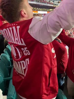 THE INDIANA HOOSIERS ARE NATIONAL CHAMPIONS OH MY GODDDDDD
