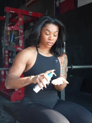 When you train hard, your skin feels it too 😅 Skincidents happen and that’s why I keep CeraVe Daily Moisturizing Lotion in my gym bag🧴🙂‍↕️. It gives 48-hour hydration, feels lightweight, and helps support a strong skin barrier even after chalk, sweat, and heavy lifts. I’ve partnered with @CeraVe skin as ready as my workouts. 🤍 #CeraVePartner #MoisturizelikeADerm #Skincidents
