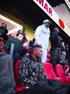 Yes yes yes AKON et Omar Sy  Senegal 🇸🇳 one ❤️ 