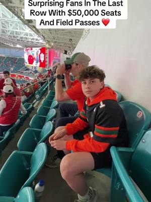 @Omar Raja surprised these fans in the last row of the National Championship with upgraded seats, field passes, and much more! #nationalchampionship #surprise #CollegeFootball 