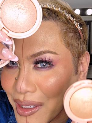 the new @e.l.f. Cosmetics Australia @elfcosmetics Powder Halo Glow highlighters are finally in Australia #elfcosmetics #powderhighlighter #highlighter 