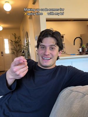 #Ad #DurexPartner Dan needs to work on his pick up lines 😂 @Durex_usa 