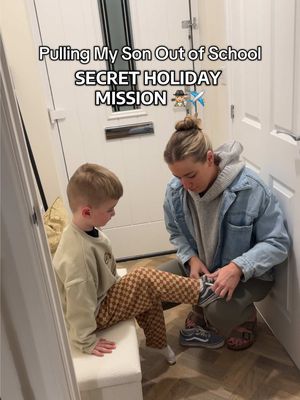 The CRAZIEST Travel Vlog Becoming Spies 🌞🏝️👙✈️ THEIR REACTIONS are priceless 🤣🤣🤣 I’ll share hotel and food recommendations on my stories. We go here every Jan and love it!!! If you’ve got any holiday place recommendations that was good with the kids please let me know in the comments where you’ve been ✈️ #travelvloggers #ukmum #familytravels #tenerife #secretmission