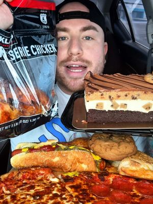 Costco food 🌭 #costco #mukbangeatingshow #Foodie #fypシ #viral 