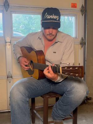 Back to your regularly scheduled garage acoustics #classiccountry #countrymusic 