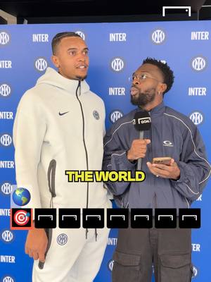 Who’s the BEST striker of ALL-TIME? 👀 Inter’s Manuel Akanji locked in Lionel Messi while picking the best players in football history and right now 🔥 #footballtiktok #soccertiktok #messi #PremierLeague #laliga #seriea