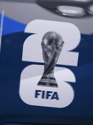 Un tir, deux billets pour un match de la Coupe du monde de la FIFA 26MC, et une foule qui se presse déjà pour y assister. Ne manquez pas votre chance! Rendez-vous à l'emplacement Hyundai du #SalonAutoMTL.  One kick. Two tickets to a FIFA World Cup 2026™ match. The crowd’s already lining up. Don’t miss out. Visit the Hyundai booth at #SalonAutoMTL.