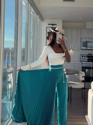 These pants! Obsessed @Tubortw 🩵 Happy Thursday! 🫶🏾 #fashiontiktok #tiktokfashion #stylingtips #chicstyle #modestfashion  soft layered outfit, elegant outfit ideas, neutral tones outfit, feminine style inspo, classy everyday outfit, chic minimal style, elevated basics outfit, timeless fashion look, winter to spring outfit, soft color outfit ideas, modest fashion 