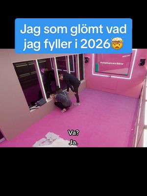The math is not mathing😅 Hur många år fyller du i år?👀 #battleinthebox #lucassimonsson #henriknyblom #primevideose