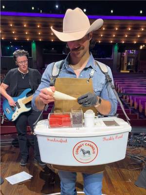 Standing inside the iconic circle at the Grand Ole Opry making a cannoli ♥️ #opry #grandoleopry #nashville #fyp #tiktokviral 