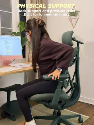 With chronic back pain from a disc herniation, sitting for long hours isn’t easy. This chair actually supports my body and makes long work sessions doable. 100% worth it. #LiberNovoOmni #officechair #ergonomicchair AD
