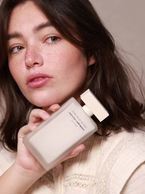 ADV In anteprima esclusiva da @Sephora Italia for her Pure Musc Blanc by @narcisorodriguezparfums  #adv #forher #puremuscblanc