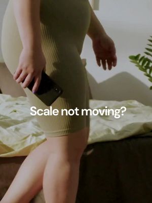 💡 Scale not moving? We get it—it can be so discouraging. Ask yourself: ✨ Feeling stronger in your workouts? ✨ Sleeping deeper and waking up refreshed? ✨ Clothes fitting more comfortably? ✨ More energy, less bloating, better focus? ✨ Making healthier choices without feeling deprived? 👇 What’s your favorite non-scale victory? Share it in the comments