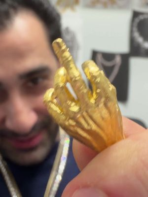 Hand setting an opal in 24k gold #gold #opal #traxnyc 