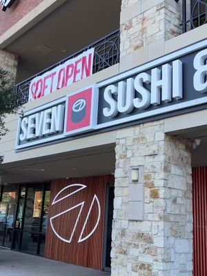 Check out this all-you-can-eat restaurant in #Houston! @7 Sushi & Robata offers a menu for $37 as well as one with premium offerings such as bluefin toro, garlic butter shrimp and Hawaiian Ribeye Steak for $57! Find Seven Sushi & Robata at 9889 Bellaire in Dun Huang Plaza. Video by @PhaedraCook for @HoustonFoodFinder. #houstonfood #houstonrestaurants #houstonfoodie #contentcreator