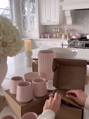 Come pink kitchen shopping with me…🎀🍽️🤍My kitchen is truly my happy place and I’m always hunting for pink, girly pieces that make it feel extra special!🥹 @fablehome is having a warehouse sale in Calgary until the 25th guys (in CrossIron Mall) such a good one!🤍But if you’re not local, go peek their page I promise you won’t be disappointed🎀🪄👀 #Home #pinkhaul #fyp