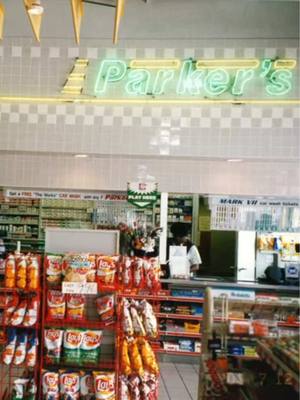 If you remember this, you’re officially an OG 😉 From our archives to you fyp as we continue to celebrate 50 amazing years together #Parkers50 #rareaesthetic #parkerskitchen #throwback 