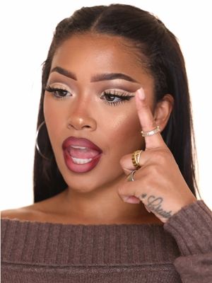 2016 IN HUMAN FORM … hello iconic years in human form 💛🎆📸😍✨ #makeuptrend #2016
