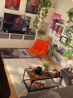cozy evening mode activated #apartment #roomdesign #homeinspo #cozyevening 