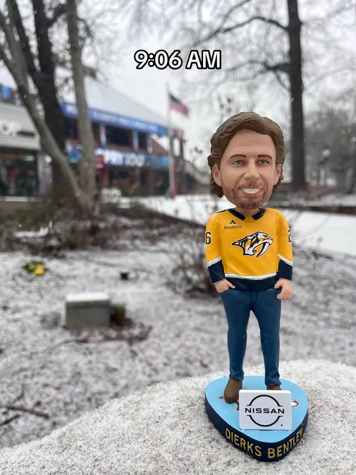 @Grand Ole Opry star and @Nashville Predators hockey guru @dierksbentley will show you!  Join us TONIGHT on WSM for a special radio-only broadcast of the Grand Ole Opry live from our Acuff House studio.  📱: WSM App, iHeartRadio, TuneIn 💻: wsmradio.com 📻: 650 AM 🔈: “Alexa, play 650 WSM Radio”