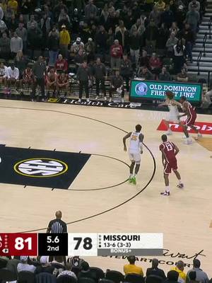 OH MY GOODNESS 🤯 HE SENDS IT TO OT WITH THE THREE FROM THE LOGO! @MizzouHoops x 📺 ESPN2